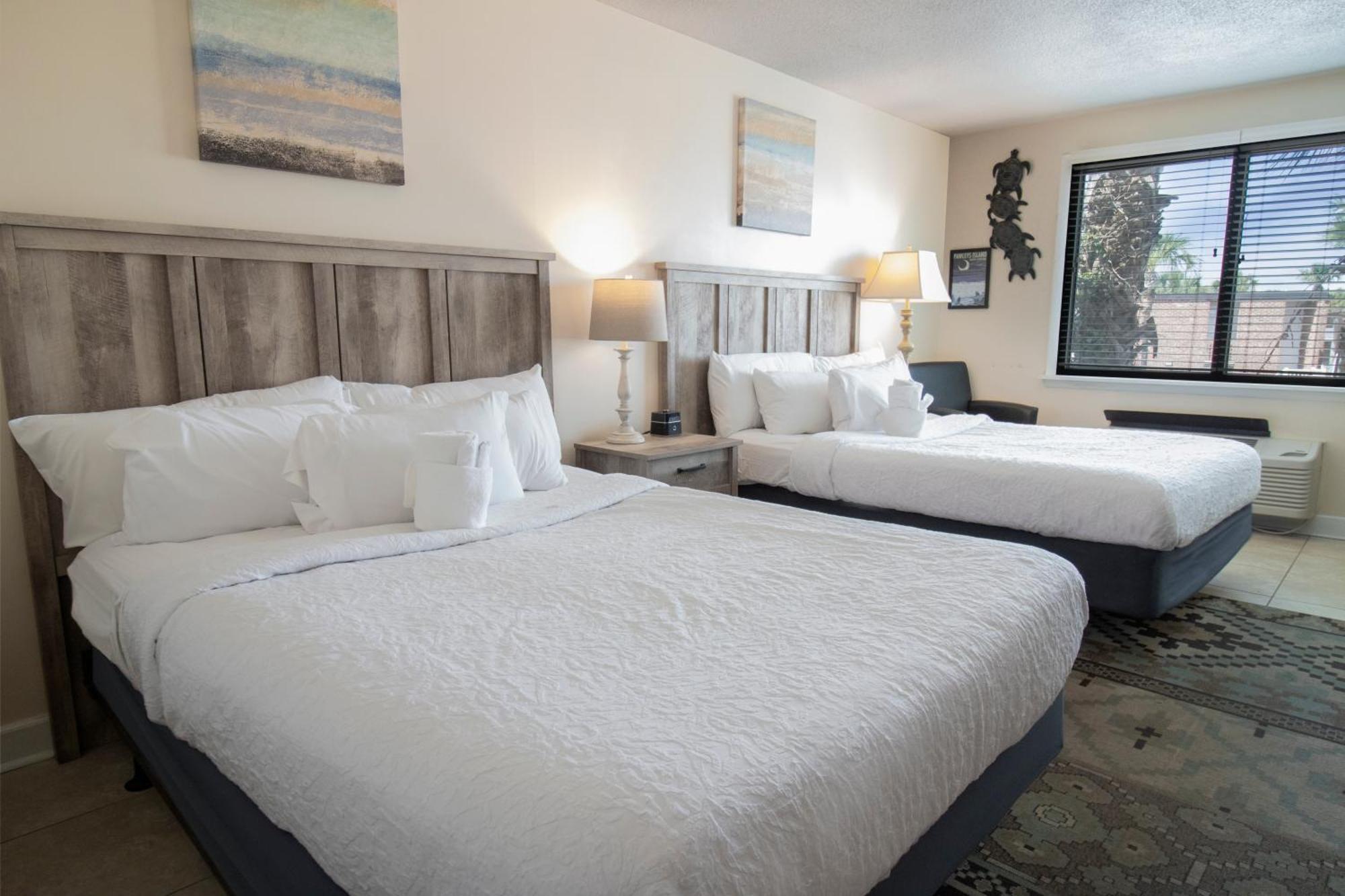 פאוליס איילנד Oceanfront Litchfield Inn מראה חיצוני תמונה