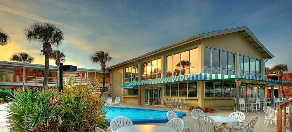 פאוליס איילנד Oceanfront Litchfield Inn מראה חיצוני תמונה